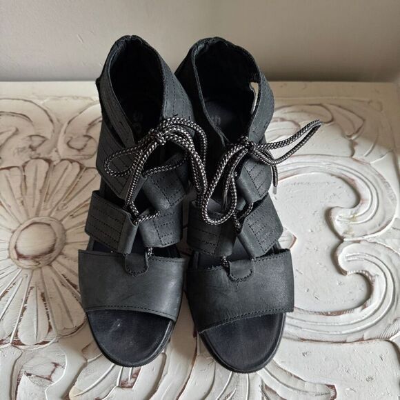 Sorel Joanie ll Lace Sandal size 9.5 in black - Picture 6 of 8